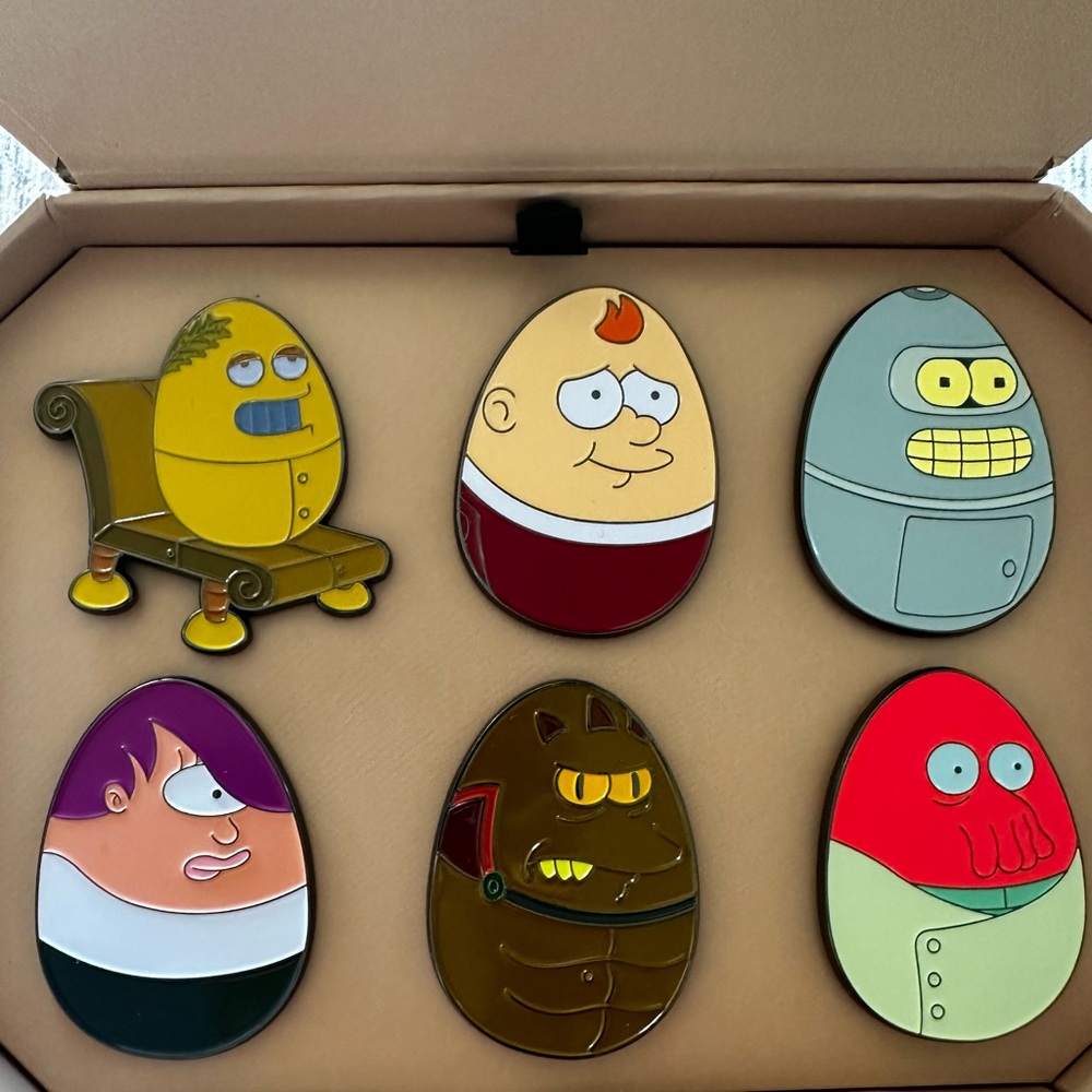 Hulu futurama pins comic con 2023 new